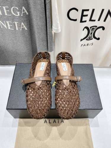 高版本出厂 独家新品 Alaia 阿莱亚25Ss 走秀款平底网面鞋芭蕾舞鞋 最近超火的一款平底鞋 章小蕙同款 甜酷芭蕾风 人气超高的一款芭蕾舞鞋，浪漫又迷人 舒