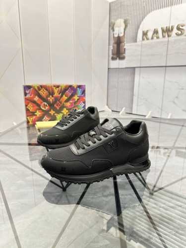 售 价: ￥ 商品商标：LV* 路易威登* 低帮休闲鞋正码码数: 38-44 可订做45 商品材料：鞋面进口牛皮，羊皮内里，原版大底。编 号：5679