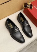 商品商标：Ferragamo 菲拉格慕 休闲皮鞋 正码码数: 39-44 38.45.46订制 商品材料：精选 进口荔枝纹牛皮鞋面+经典五金扣，进口水染牛皮内里