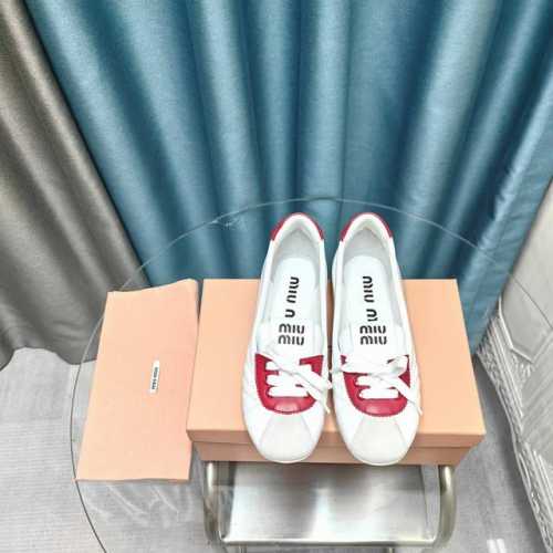 冲量价 Miu Miu缪家24新款春夏新品 平底包子鞋 跳舞鞋 显得超萌 超可爱 青春美少女 好穿轻盈舒适一年四季都太舒服了 羊皮拼色搭配 绝了 面料 进口 嫩