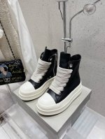 出厂 皮面厚底款 Rick Owens欧文斯 24ss 新款情侣款机车靴绑带短靴原版购入开发 做货 掌握时尚的默契，采用全粒面小牛皮，散发出品质与独特设计的高级