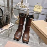出厂长 短款350高版本 新款miumi* Ss 做旧金属骑士靴 Miumi*新款靴来啦、品质依旧、区别市面抢出版本、自购原版独立开发、朋克风满满 既能当甜妹