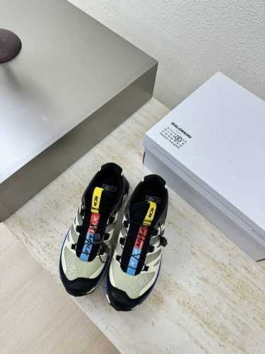 满帮 男女款 运动鞋 新品Mm6 Xsalomon发售中 蓝底拼色 武士厂价 男款10 Maison Margiela与Salomon再度携手穿搭灵感双手奉上~