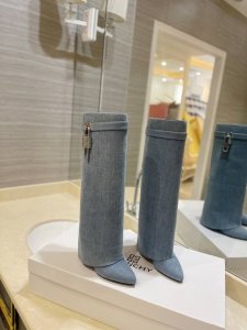 专柜正品级定制版本 Givenchy0 新款水洗牛仔定格长靴，市面最高版本 纪梵希 锁扣 水洗牛仔定格布款 风靡整个时尚圈 原版开发鞋型超级正 最高还原度鞋型