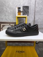 Fendi 芬迪 官网同步 专柜品质 欧洲走秀款 鞋面进口原版飞织面料 简而不凡 奢而不华 此款演绎着恰到好处 真皮内里 羊皮内里 特供大底 尺码 Size :