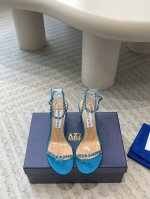 Aquazzura 24Ss 惊艳火爆款、菠萝 王室贵族的钟爱雍容华贵、气质高雅、到手如图柜级品质 进口真丝 璀璨别致水钻饰扣、小羊皮内里、意大利真a级真皮大底