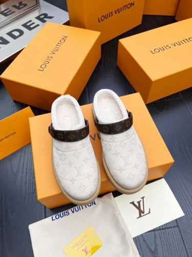 工厂价皮里 ，绒里Louis Vuitton 路易威登 Lv 新款专柜同步发售，鞋面意大利进口专属面料，全进口羊皮内里p，完全1比1复刻，鞋底：特供原版底，独家