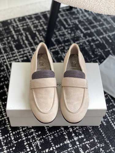 东莞代购级 Brunello Cucinelli 24Ss 秋冬新款复古乐福鞋 Bc是意大利知名品牌，极简主义风格，纯手工串联珠链配饰！复古又高级！简约又大气，