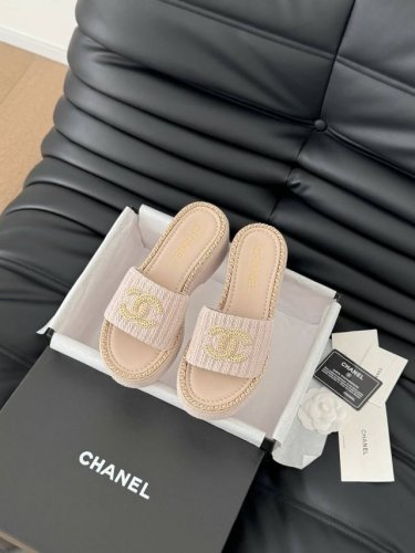 Chanel 25C春夏新款全系列链条拖鞋全系列首发 专柜有的我都有！高版本高品质鞋面牛皮 原版面料 内里羊皮 原版大底Size:35-39 其他码数定