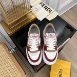 高版本fendi 芬迪 2024 Fd家专柜最新厚底板鞋休闲鞋系列 Fd Match 原版购入 一比一复刻 经典升级皮面 魔术贴设计师kim Jones打造的首