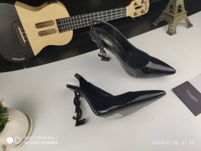 真皮底 原版复制新款顶级版本 Saint Laurent Ysl 圣罗兰logo跟高跟凉鞋今年必定俘虏无数美女的一款 后带完美的露肤度更显得白显瘦，经典时尚百搭