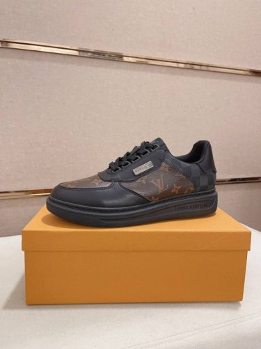 工厂价 Louis Vuitton 路易威登 Lv顶级新款专柜同步发售，鞋面意大利进口头层牛皮，全进口羊皮内里，完全1比1复刻，鞋底：原厂特供原版底，独家活动成