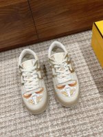 男款+10 # 芬迪情侣款休闲运动鞋 设计师Kim Jones打造的首款运动鞋fendi match 和驴牌的Trainer篮球运动鞋 新鲜血液注入加FF复古的