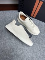 出厂P￥350。吴磊明星同款Zegna杰尼亚25Ss新色Triplestit男一脚蹬套穿奢华休闲鞋板鞋小白鞋男鞋皮鞋，原版一比一，面料平纹头层牛皮，内里牛皮，高