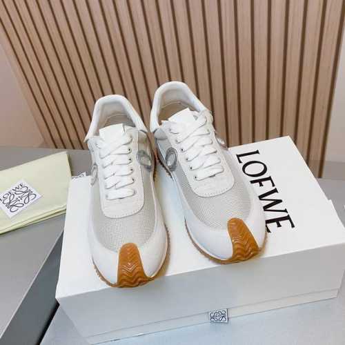 高品出厂 男款10 Loewe罗意威2024德训情侣新款运动鞋 国外购原板1：1开发，皮革，绒面，丝绸材料拼接撞色，Loewe标志性草书字样logo与鞋身完美融
