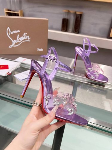 360 christianlouboutin路铂廷 Cl红底鞋‖ 全球限量！来自拉斯维加斯的祝福灵感来自拉斯维加斯的炫彩霓虹 手工制作，精致工艺收藏级作品 绝对