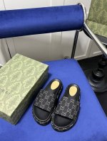橙子出厂价 GUCCI 古驰春夏新款 小GG防水台厚底拖鞋 凉拖 情侣款跟高：4.5CM码数：35-46