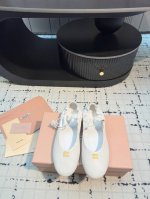 代购级MiuMiu 缪缪 25ss早春新款 走秀新款一脚蹬懒人鞋玛丽珍芭蕾舞鞋官方春夏走秀新款，时髦百搭 即可咸又可甜 一点也不磨脚 无论光脚穿还是搭配袜子穿都