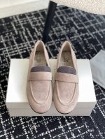 东莞代购级 Brunello Cucinelli 24Ss 秋冬新款复古乐福鞋 Bc是意大利知名品牌，极简主义风格，纯手工串联珠链配饰！复古又高级！简约又大气，