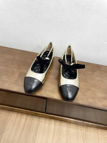 顶级版本chane*新款珍珠蝴蝶结脚链平底单鞋 蝴蝶结装饰甜美可爱 温柔淑女范 五金全部zp开模 质感超好 鞋面:羊皮拼接牛皮 内里垫脚:羊皮 大底:意大利真皮