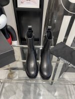 Alexander Wang 亚历山大王 24Ss秋冬新款 纽约时装周大王字母短靴上新 Ins风格新款推出 使用了大王经典方跟简洁风，讲究线条的设计理念，女王风