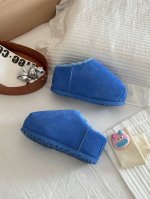 Ugg 新款出炉卡皮巴拉胖头鞋，系列刻在基因里的松弛感x拒绝精神内耗 ，卡皮巴拉”潮流风向标，经典胖头拖鞋胖墩墩 卡通可爱造型让你的穿搭更具吸引力突破虚拟与现实