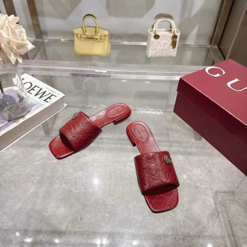 6026-2 酒红 35-42 这款个性十足的鞋履以优质Gg羊皮革匠心打造，集品牌典藏设计与现代优雅格调于一体。这款凉鞋缀饰标志性双G配件，尽显经典魅力与品牌格