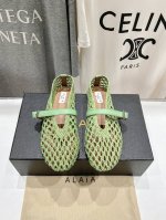 高版本出厂 独家新品 Alaia 阿莱亚25Ss 走秀款平底网面鞋芭蕾舞鞋 最近超火的一款平底鞋 章小蕙同款 甜酷芭蕾风 人气超高的一款芭蕾舞鞋，浪漫又迷人 舒