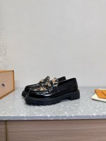 Louis Vuitto 路易威登 经典新款 Skate运动休闲厚底鞋 你的穿搭今日分享 Louis Vuitton 老花厚底乐福鞋Archlight 运动鞋出