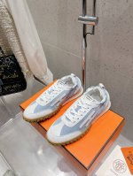 顶级版本 男10Hermes 爱马仕休闲鞋情侣款H家 四季新品运动鞋H家 heros 运动鞋新品简约鞋面牛皮牛筋面，轻盈舒适透气！运动感十足！顶级精品size