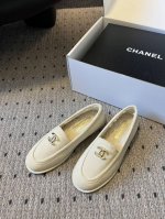 代购级 Chane* 24K泰迪毛毛 小香乐福鞋单鞋 香奶奶新品乐福鞋 设计简约高级，超级百搭款！双c Logo点缀！进口牛皮肉眼可见的天然动物皮革的质感！顶级