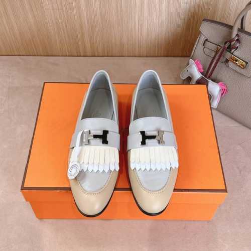 『 新加配色 』出厂价460Hermes 爱马仕 经典Paris 乐福鞋———————————H家经典代表作 时尚又百搭 超级舒服 每个细节都做到极致 原版套楦