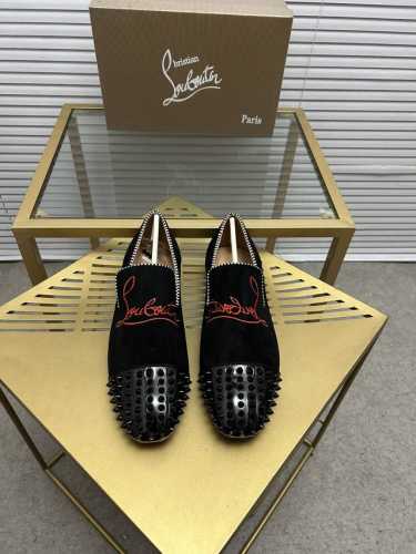 定做款 出厂价 Christian Louboutin Cl红底鞋 专柜系列，情侣休闲板鞋 独家热款发布活动乳胶垫脚成品大底车线女35-40#男38#-46,全