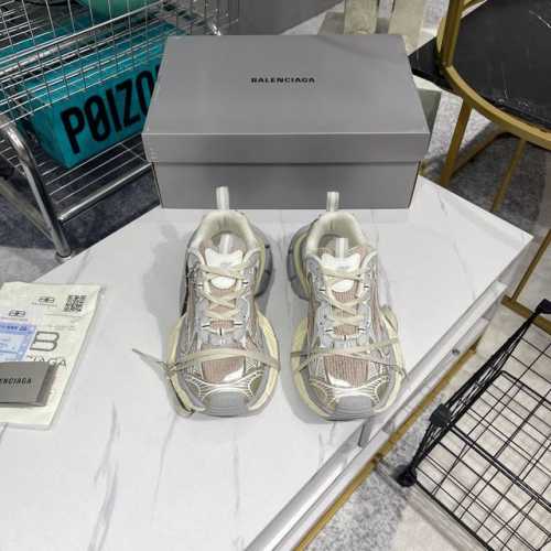 性价比版本出厂： BALENCIAGA 3XL Sneakers 巴黎世家十代网布系带低帮走秀复古老爹鞋 网布材料和聚氨酯 磨损效果 鞋头边缘和后帮 Balen
