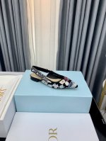 出厂价 J'ADIOR 迪奥 DIOR&MOI 春夏最新高定Slingback标志性系列 纯棉刺绣图案露跟平底女鞋 明星同款字母logo织带方头粗高跟蝴蝶结女凉