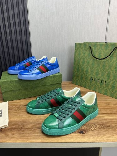工厂价 ＧＵＣＣＩ古奇.经典爆款小白鞋常年热卖标准码：女码35-40男码38-44 女 男45可定做 等级：官网同款 原单品质 材料：原版皮 原版牛皮内里 原版