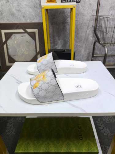 实价 情侣款 GUCCI-古奇 百搭休闲拖鞋，进口原版材质，羊皮内里 高档舒适，原版大底轻盈耐磨！纯手工制作，细节决定品质！37-44 35.36.46.47定
