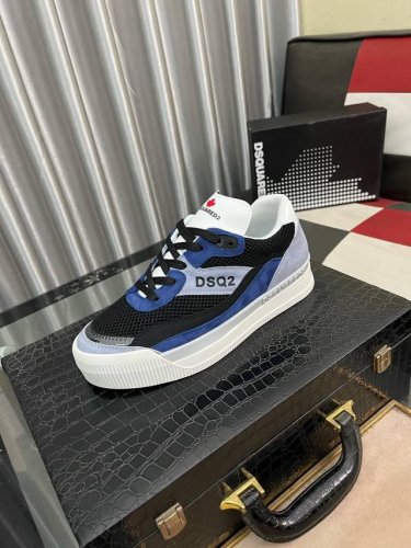 出厂价： Dsquared2男士logo印花及踝运动鞋d二次方 官网最新版， 大气十分亮眼 男士休闲鞋 原版1:1大底 独具时尚前卫气息 ，更显尊贵！是潮男的首