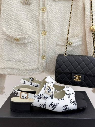 厂价Chane*｜小香25C新品双c印花粗跟凉鞋鞋面采用小羊皮 印花布内里垫脚均为羊皮意大利进口真皮大底码数：35-39 40 41定制