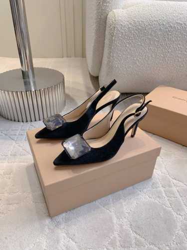 出厂价P Gianvitor Ross*新款大宝石后空高跟鞋 端庄优雅 上脚超仙超美 闪耀奢华 鞋面牛皮 丝绒 内里垫脚混种羊皮 意大利真皮大底 跟高8Cm 尺
