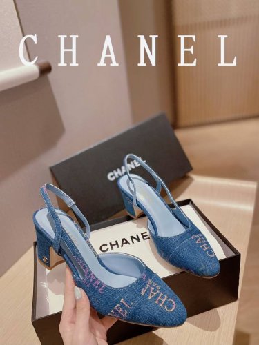 元 顶级版本 早秋新款chanel 香奈儿 全面之尊贵时尚生活品牌，Ins，小红书等大时尚博主及明星的同款，爱上优雅 Chanel 原版1:1复刻优雅又美貌 鞋