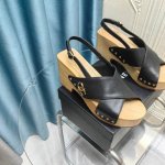 冲量价 小香chanel 2024新夏凉鞋系列 高版 经典双c厚底，拖出拖鞋新高度 超舒服百搭 精致又显低调奢华 夏天就喜欢这种懒人拖 去哪都能穿 原版牛皮，羊