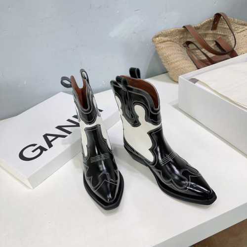 冲量价: 高品质！小众潮牌ganni24Ss秋冬秀款刺绣复古名族风牛仔靴西部美式靴骑士靴短靴 宋妍霏同款 刺绣拼接皮靴尖头高筒牛皮西部牛仔长靴，全网都在穿的ga