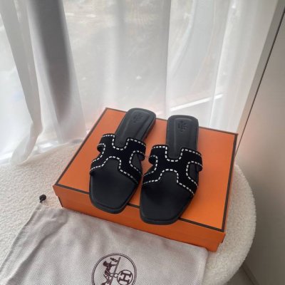 橙子出厂价 HERMES 爱马仕 夏季经典H拖 平底拖鞋 旅游度假沙滩凉拖码数：35-42