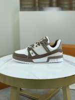 工厂价 跑量价 顶级版本 Louis Vuitton 原单 最情侣新款lv路易威登 * 顶级版本 Lv经典潮鞋！选用进口原版内里.原版耐磨轻便tpu大底！高品质