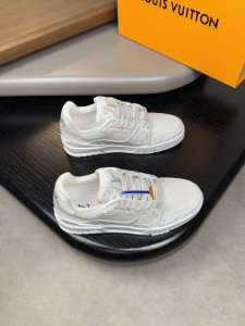 Louis Vuitton 路易威登-高端品质 原单 情侣装 休闲运动鞋-鞋面：纳帕小牛皮.空压品牌图腾、品牌高丝光帆布、鞋舌.后跟高周波品牌logo、品牌塑胶