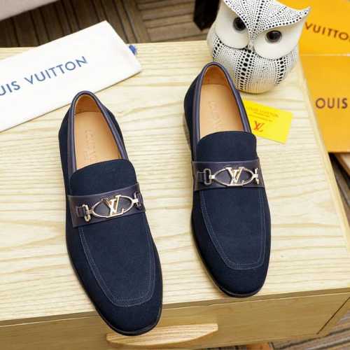 工厂价 LOUIS VUITTON 里 路易威登 新款男士休闲商务皮鞋官网原版复制，鞋面采用进口官网1:1材料制作意大利牛皮面，水染内里绝非一般的工艺制造，大厂