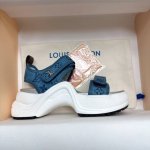 出厂价 顶级 路易威登 Louis Vuitton 驴牌lv Archlight 春夏凉鞋爱了爱了增高又显瘦，上脚超酷，至少增高5Cm 黑白配色又特别百搭，搭配