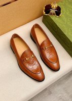 商品商标：Gucci 古驰 休闲皮鞋正码码数: 39-44 38.45.46订制商品材料：精选 进口头层小牛皮压花鞋面+原版五金扣，进口牛皮内里 强烈立体视觉效