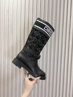 Miss Dior 迪奥 Cd 秋冬长靴 最新色高定海报款d-Major电绣拼色字母logo 圆头中筒涂鸦女靴脚骑士靴 面料：原版刺绣 牛皮 内里：原版牛里 鞋